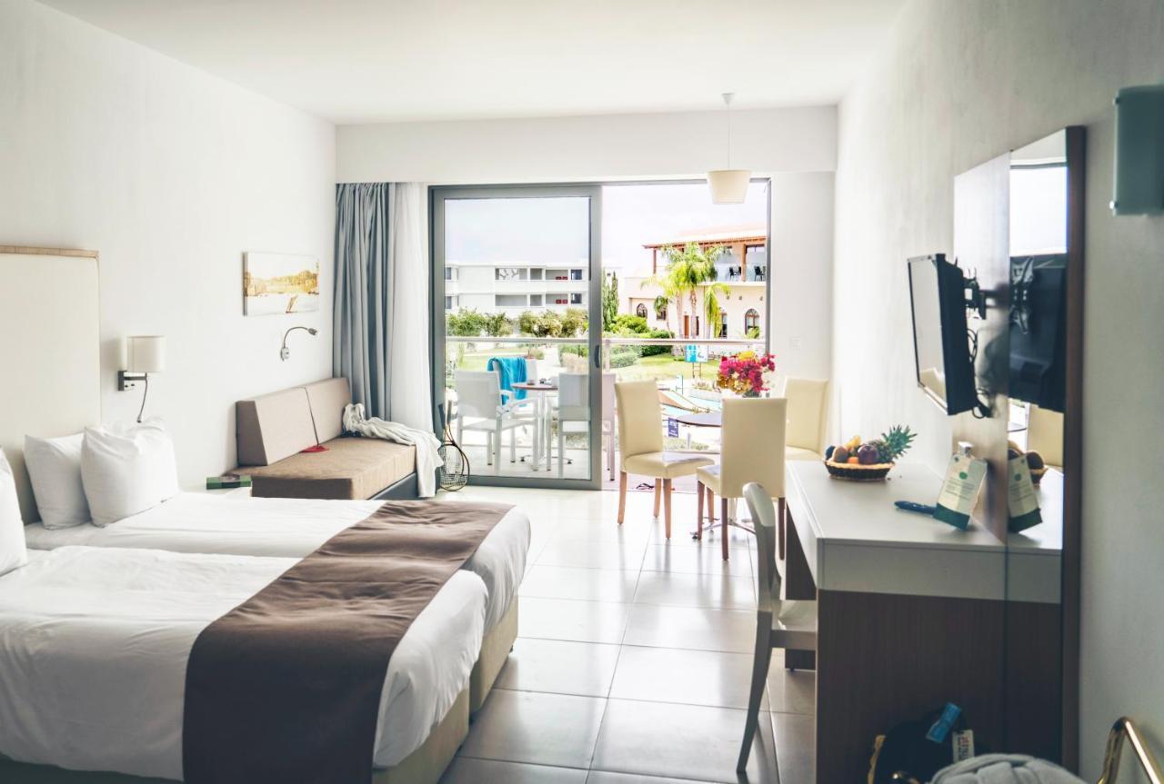 Mythos Beach Resort อาฟานโท ภายนอก รูปภาพ