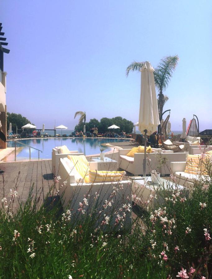 Mythos Beach Resort อาฟานโท ภายนอก รูปภาพ
